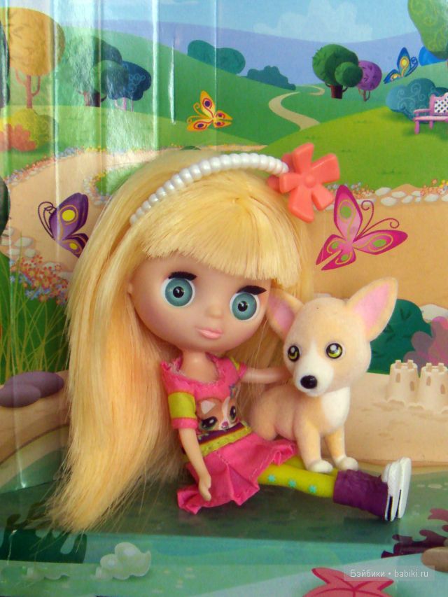 Petite Blythe