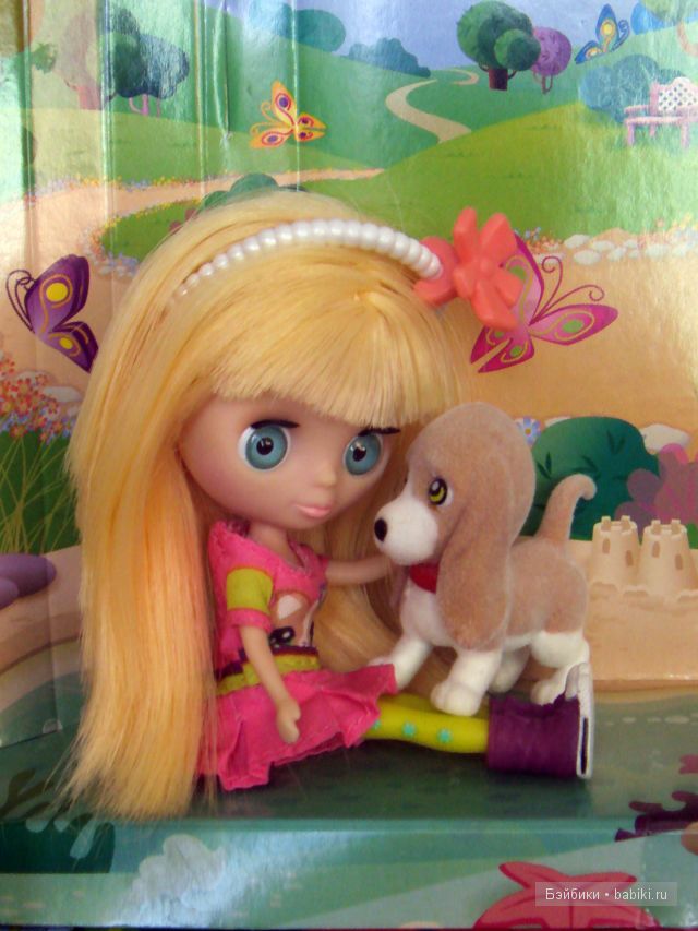 Petite Blythe
