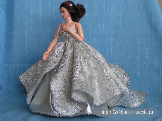 Нарядная одежда для кукол формата 1:6. Нарядная одежда для кукол формата 1:6.