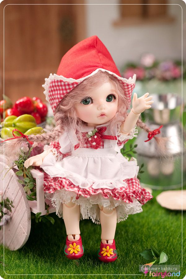 в коробочке и скучает pukifee Zoe или Ante. C удовольствием куплю мал
