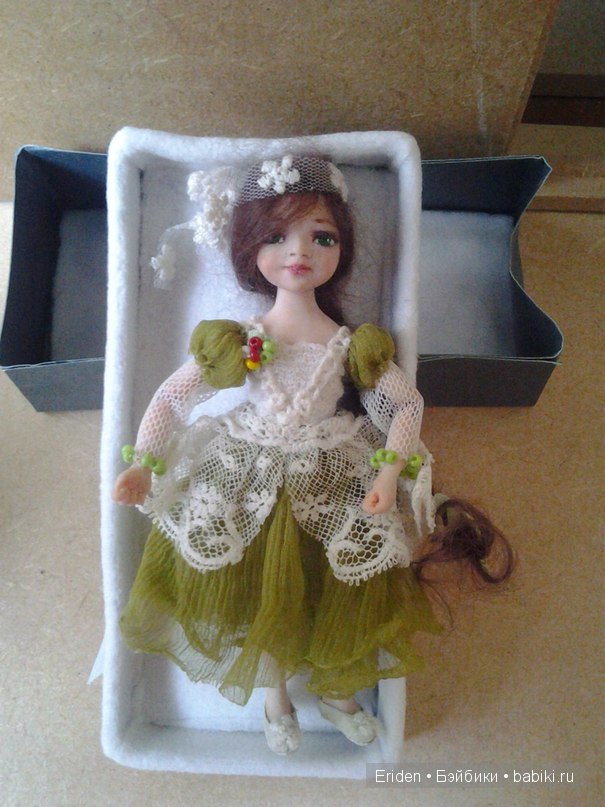 Eriden. Сперва жильцы, потом и домик