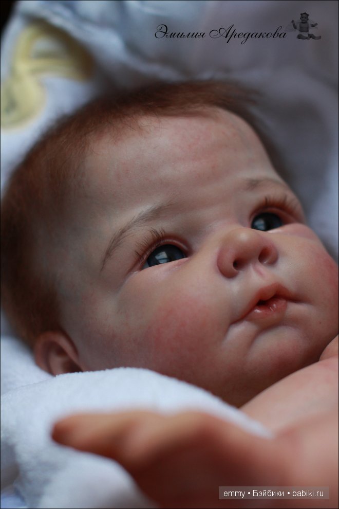 кукла Эмилии Аредаковой.